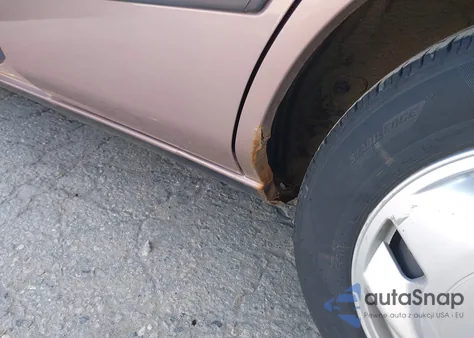 1993 Toyota Corolla Le/Dx from USA, damaged, VIN 2T1AE09E7PC004454